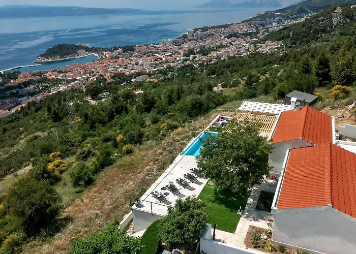 Kostela Μακάρσκα