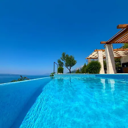 Kostela Villa *